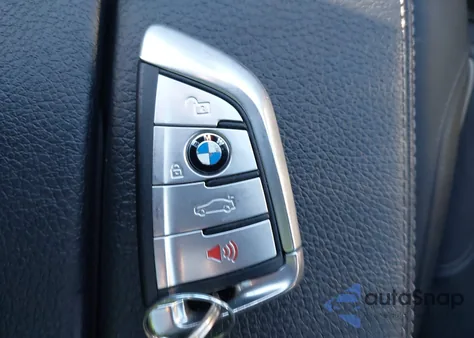 2020 BMW 530I xDrive из США, поврежденный, VIN WBAJR7C08LWW77813